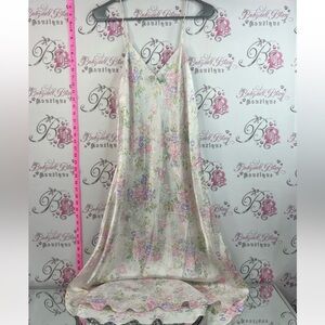 Linda long dress Silky Floral Slip Nightgown - Cream with Pastel Floral Print